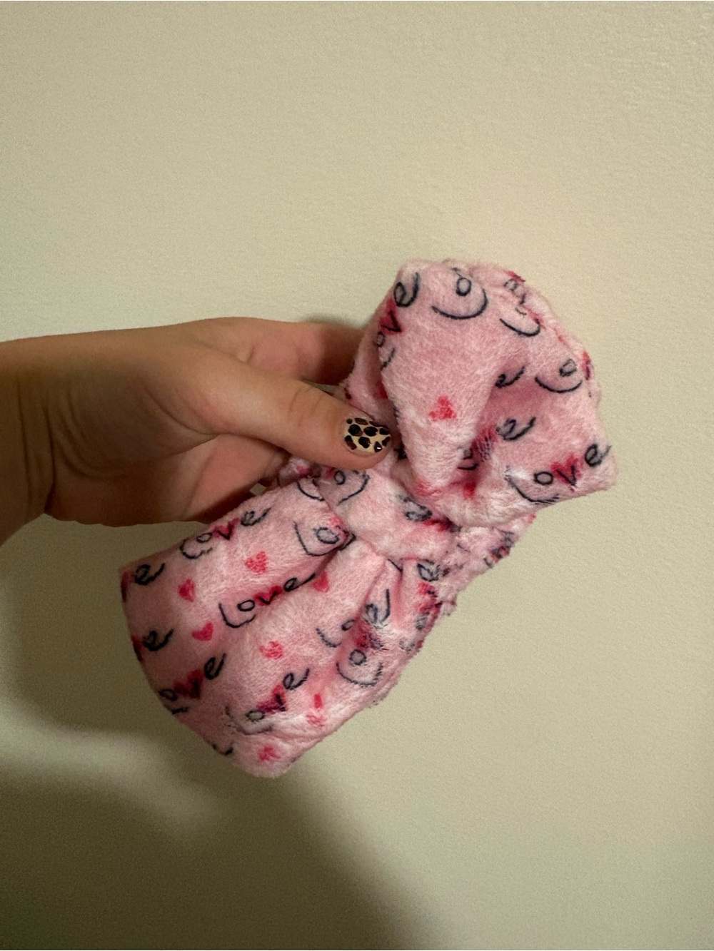 Pink 'Love' Hair Bow Headband Tool